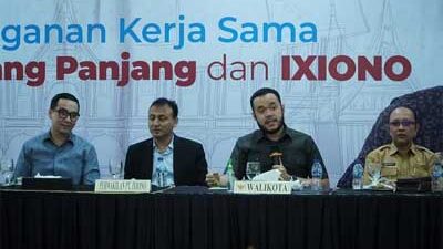 Padang Panjang Gandeng Ixiono Singapura untuk Mengembangkan Smart City