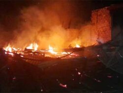 Dua Unit Rumah Ludes Dimamah Sijago Merah