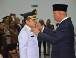 Ekos Albar Resmi Jabat Wakil Wali Kota Padang
