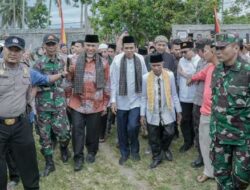 Bersama UAS, Gubernur Mahyeldi Hadiri Tablig Akbar Milad ke-54 Pondok Pesantren MTI Paninggahan
