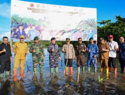 Sumbar Ikut Tanam Mangrove Serentak Seluruh Indonesia