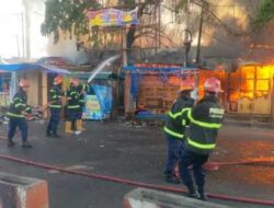 Pasar Raya Padang Terbakar Hebat, 40 Kios Hangus Kerugian Miliaran Rupiah