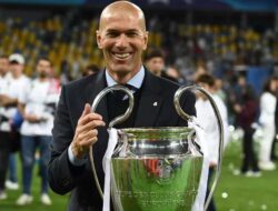 Istirahat Dua Tahun Zidane Kembali Melatih, Ini Klubnya yang Diincar