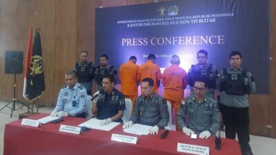 Kemenkumham Jatim Deportasi Warga Singapura yang Jadi Dosen di Tulungagung