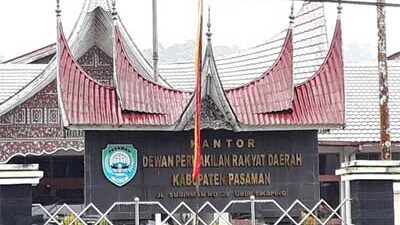 Kantor DPRD Pasaman