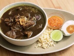 Resep Rawon Daging: Sajian Lezat untuk Menikmati Hidangan Berbuka Puasa