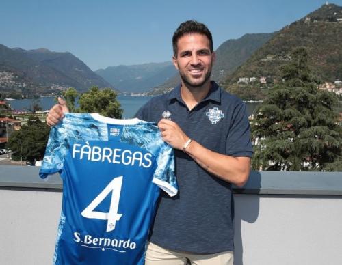 Mengucapkan Selamat Tinggal kepada Sepak Bola