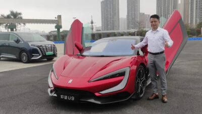 BYD YangWang U9.