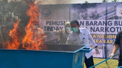 Penggerebekan Narkoba di Sumbar, Dua Tersangka Ditangkap, Satu Masih Diburu