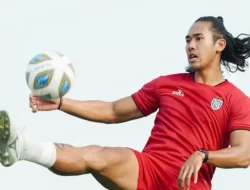 Menilik Gaya Hidup Pemain Bola Tanah Air, Lima Pesepakbola Indonesia dan Koleksi Mobilnya