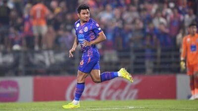 Asnawi Mangkualam bermain 74 menit pada laga Khon Khaen United vs Port FC.