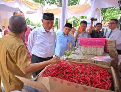 Langkah Proaktif, Gubernur Sumbar Buka Gerakan Pangan Murah