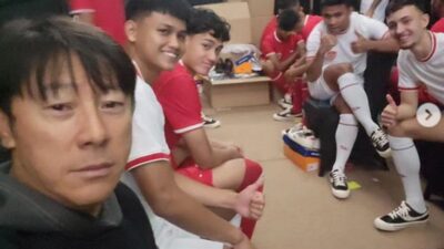 Shin Tae-yong dan para pemain Timnas Indonesia.