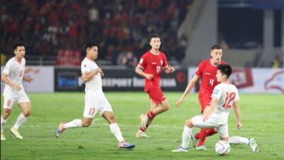 Ivar Jenner (17) resmi absen di laga Timnas Indonesia vs Timnas Vietnam.