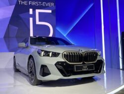 Harga Rahasia BMW i5, Menanti Moment yang Tepat