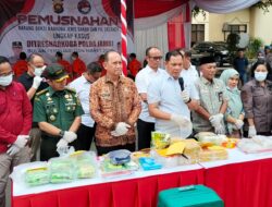 Ditresnarkoba Polda Jambi Musnahkan Puluhan Kilogram Sabu dan Puluhan Butir Ekstasi Senilai Milyaran Rupiah