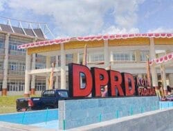 Petahana Bertumbangan, Ini Susunan Baru Anggota DPRD Kota Padang Periode 2024-2029