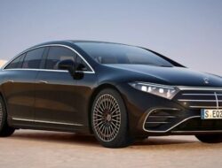 Mercedes-Benz EQS Facelift Hadir dengan Desain Depan AMG Line