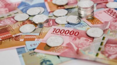 Ilustrasi aplikasi penghasil uang.