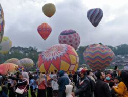 Melestarikan Budaya, Festival Balon Udara di Alun-alun Wonosobo