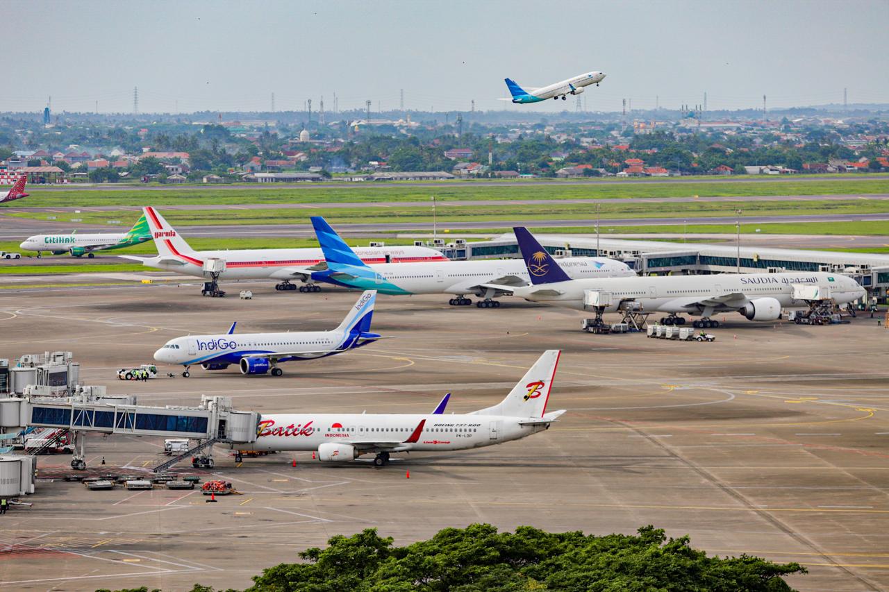 Pungutan Iuran Pariwisata dari Tiket Pesawat.