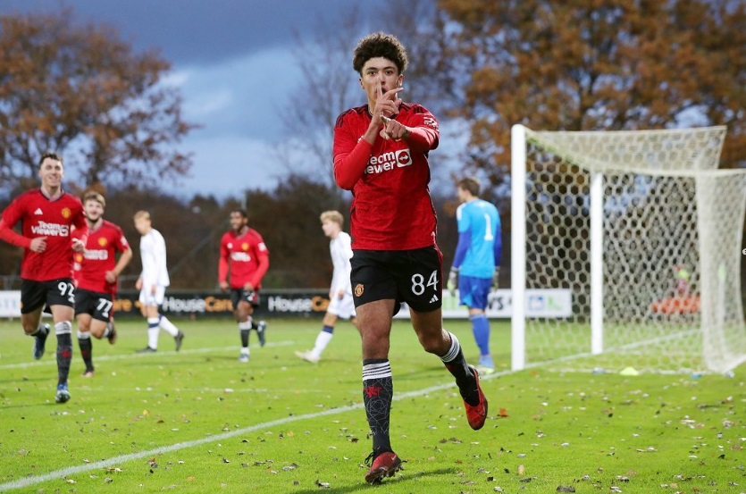 Pemain Akademi Manchester United, Ethan Wheatley bantah memiliki darah Indonesia atau Malaysia.
