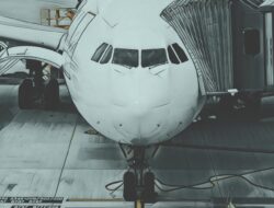 Tiket Pesawat Akan Lebih Mahal? Analisis Pengenaan Iuran Pariwisata