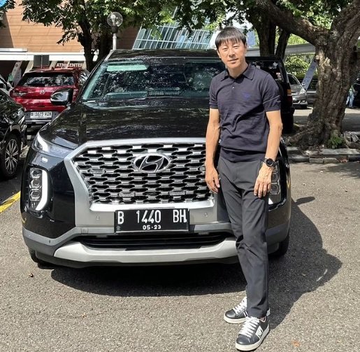 Koleksi mobil Shin Tae-yong.