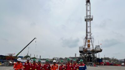 SKK Migas dan Exxonmobil lakukan pengeboran sumur baru.
