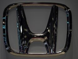 Honda Membangun Masa Depan Hijau, Rencana Besar Produksi Mobil Listrik di Kanada