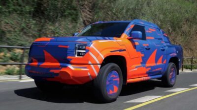 BYD siapkan pikap listrik, bakal tantang Toyota Hilux.