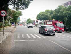 Jalur Pantura Rembang H-1 Lebaran Lancar, Didominasi Mobil Pribadi