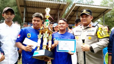 Putra Silugonggo Juwana Pati Juara Dayung Naga Piala Kapolres Cup Rembang 2024