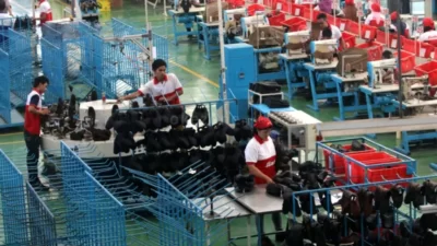 Pabrik Sepatu Bata Tutup.