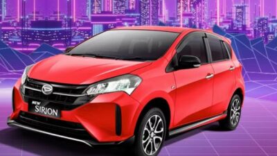 Berapa harga mobil Daihatsu Sirion?