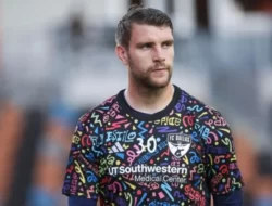 Penjaga Gawang FC Dallas, Maarten Paes, Sumpah Kewarganegaraan Indonesia