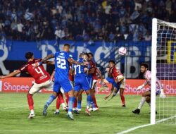 Persib Bandung Tumbangkan Bali United, Lolos ke Final dengan Agregat 4-1