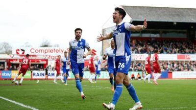 Bristol Rovers tak tutup kemungkinan kembali datangkan Elkan Baggott.