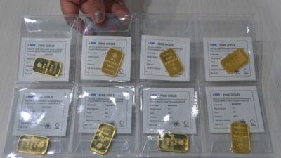 Harga Emas Antam Hari Ini, Penurunan Rp5.000 ke Level Rp1.358.000 per Gram
