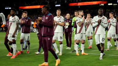 Rentetan laga tak terkalahkan milik Bayer Leverkusen akhirnya terhenti di angka 51.