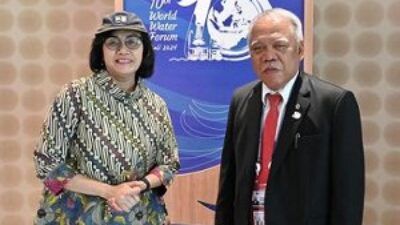 Menteri Keuangan Sri Mulyani dan Menteri PUPR Basuki.