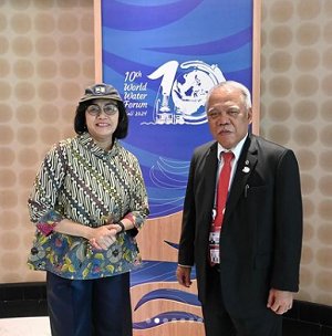 Menteri Keuangan Sri Mulyani dan Menteri PUPR Basuki.