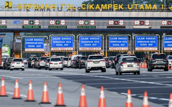 Ratusan ribu kendaraan tinggalkan Jabodetabek.