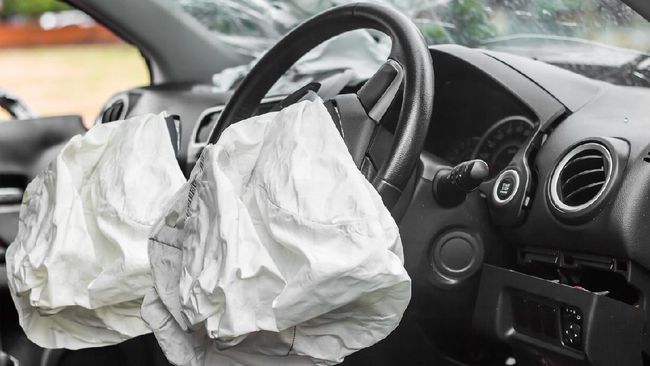 Ledakan Airbag