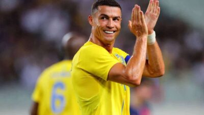 Cristiano Ronaldo mencetak 35 gol dalam satu musim Liga Arab Saudi.