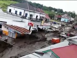 Pengakuan Korban Banjir Lahar Dingin di Sumbar, Karmila; Keluarga Saya Disapu Banjir, Rumah Hanyut