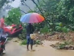 Sitinjau Lauik Longsor, Akses Jalan Solok – Padang Belum Bisa Dilewati