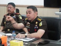 Masalah Lahan Hutan Negara, Kejati Sumbar Periksa Bupati Solok Selatan