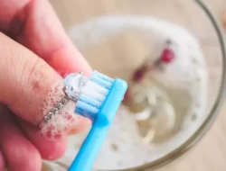 Cara Tepat Bersihkan Perhiasan dari Rumah, Kuncinya Di Sini!