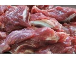 Tips Memasak Daging Kambing untuk Mengurangi Bau Menyengat